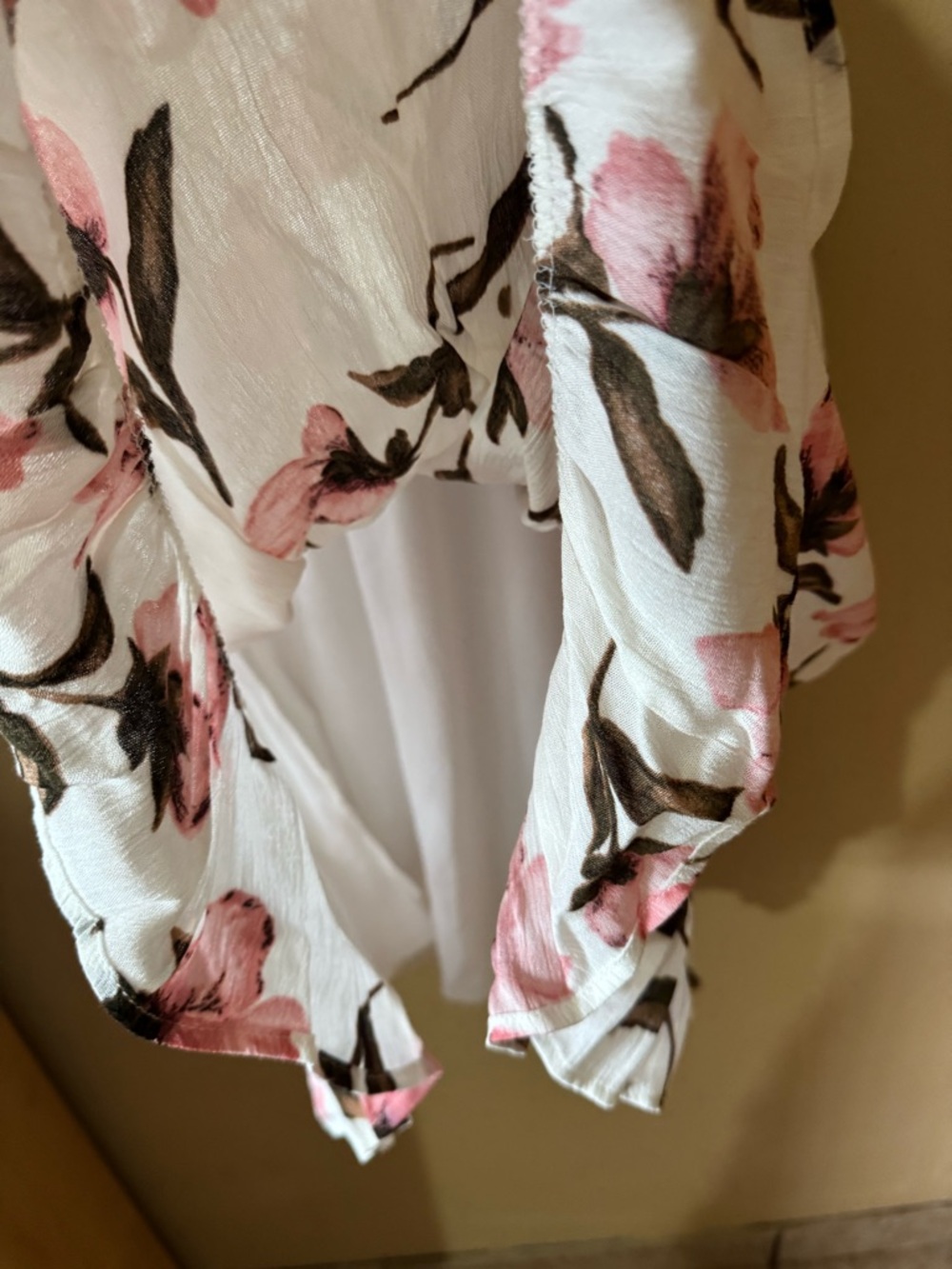 Ces Femme White Mini Dress with Pink Floral Print - Picture 7 of 12